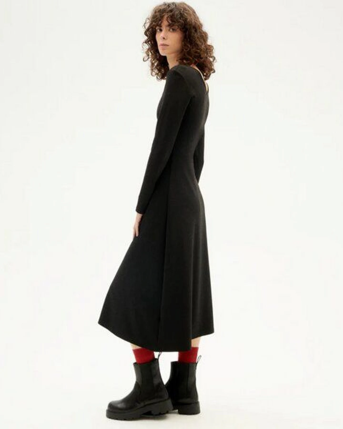 thinking mu leger schickes Kleid- SORAYA- aus ECOVERO Viskose – Ansicht 2