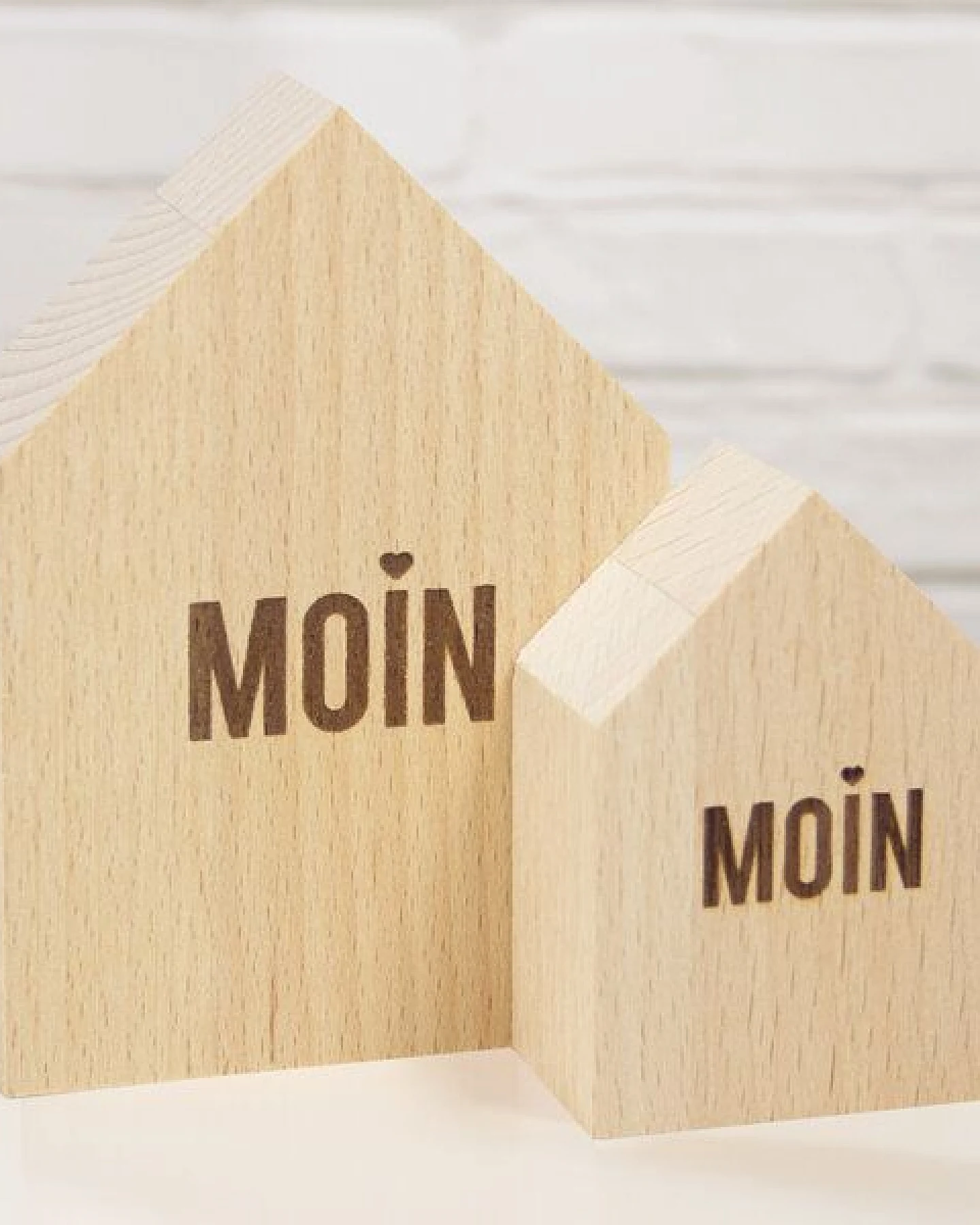 Bow & Hummingbird Großes Deko-Holzhäuschen Moin – Ansicht 2