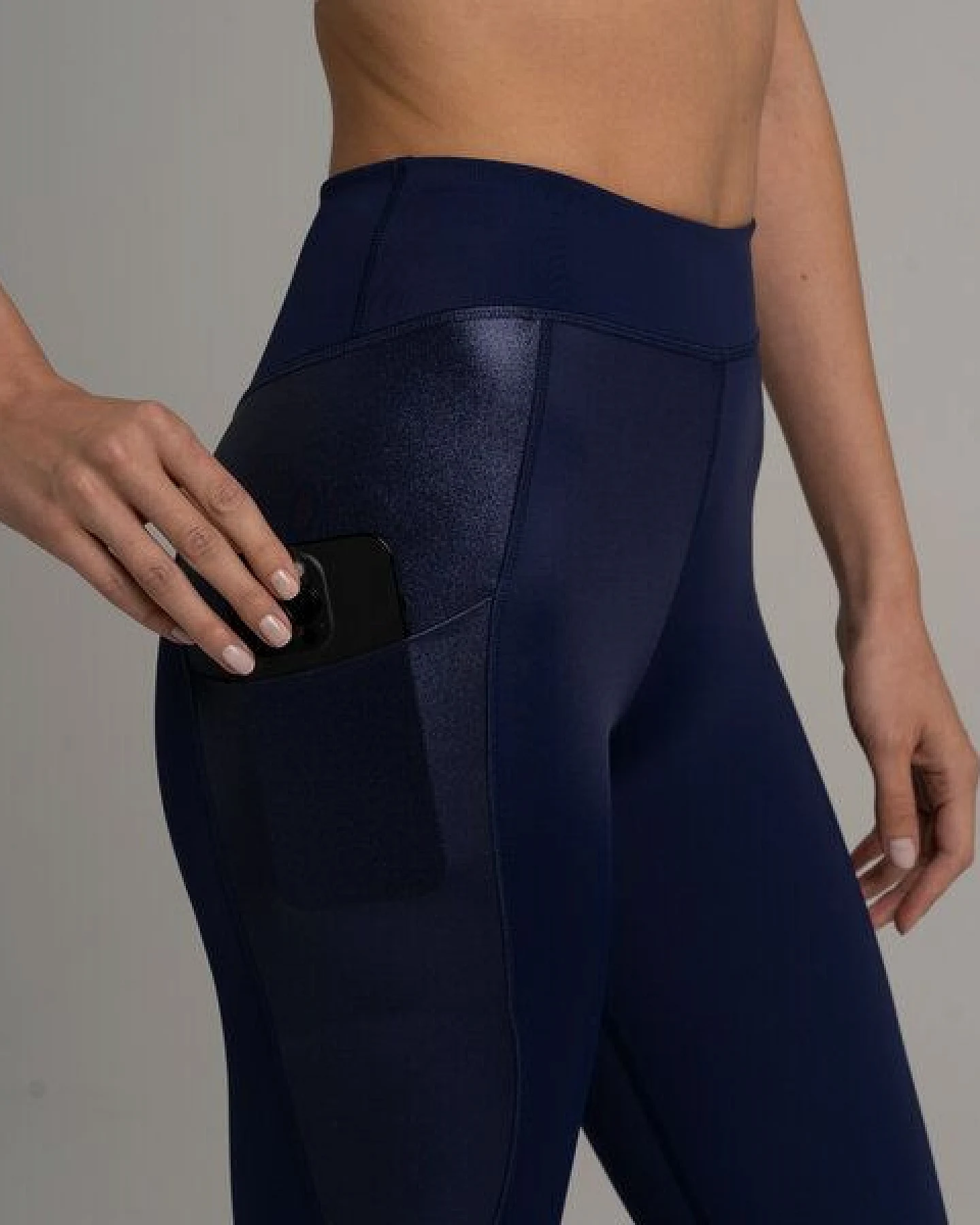 Bodyguard Honolulu 3/4 Leggings aus ECONYL® mit Seitentasche – Ansicht 3