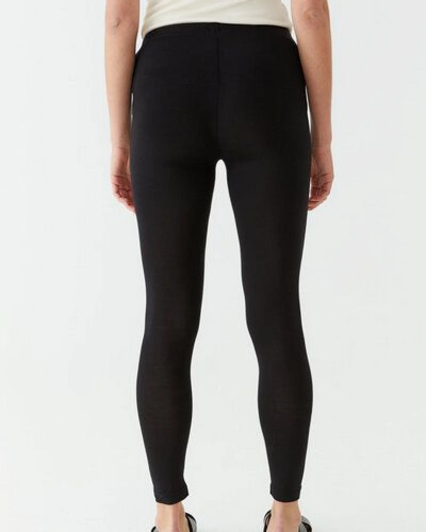 Movesgood Leggings Modell: Tina – Ansicht 2