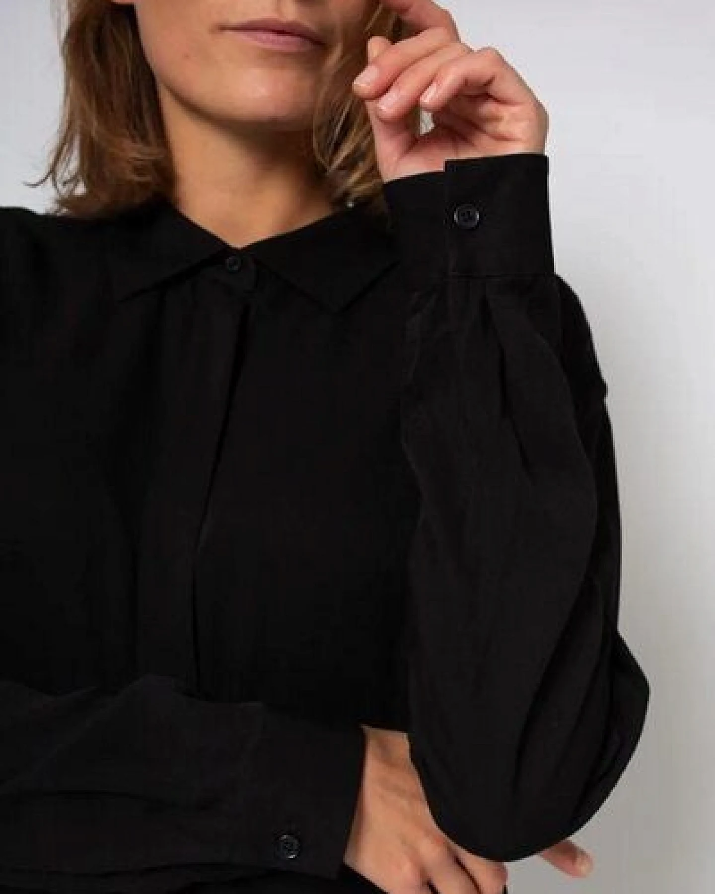 Zerum Bluse Modell: Simone aus EcoVero Viskose – Ansicht 4