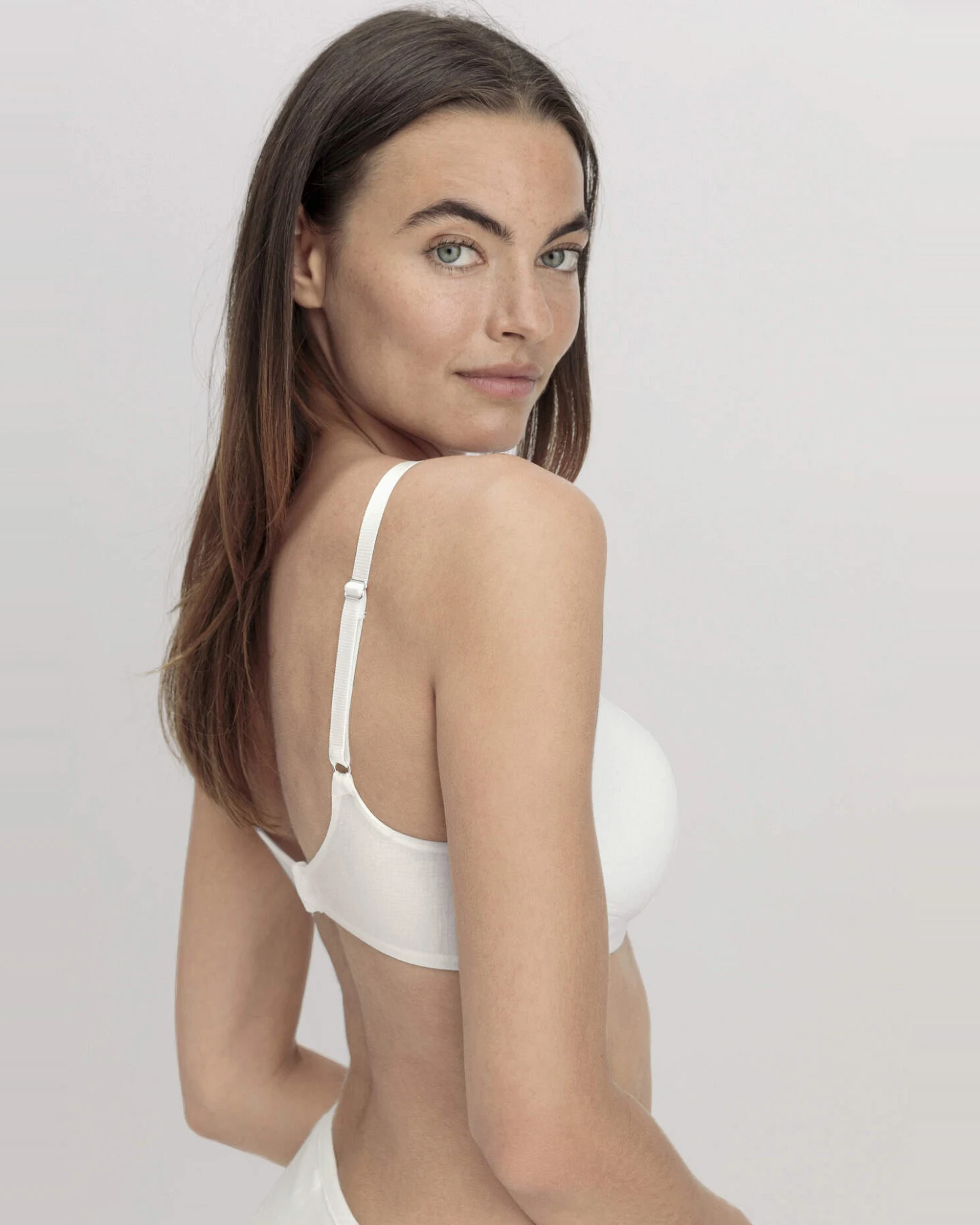 hessnatur Damen Spacer BH bügellos PURE SENSE aus TENCEL™ Modal - weiß - Größe 75A – Ansicht 2