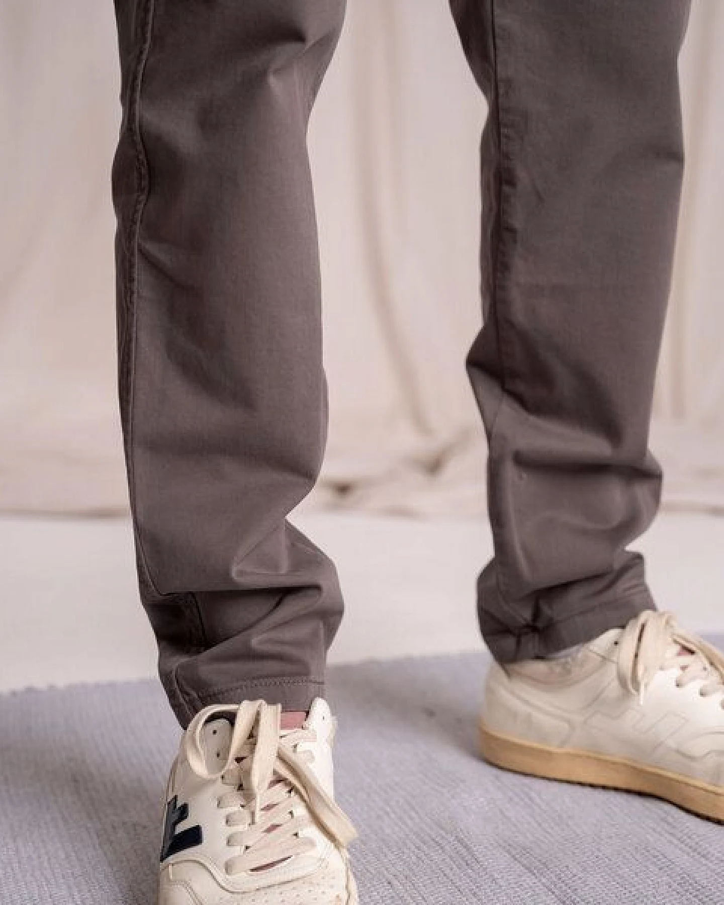 Vresh Clothing Vabiolo - Chino aus Biobaumwoll-Mix – Ansicht 3