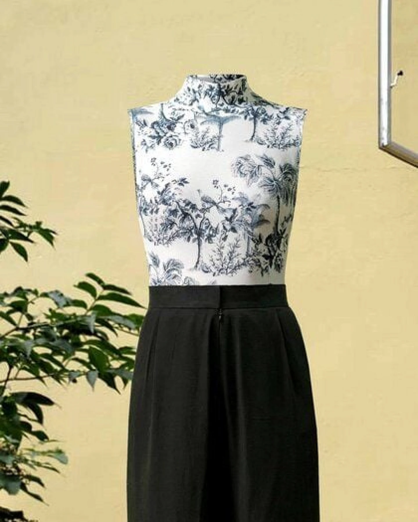 Atelier SNOW Ärmelloser Body mit Muster aus Bio-Baumwolle – Ansicht 3