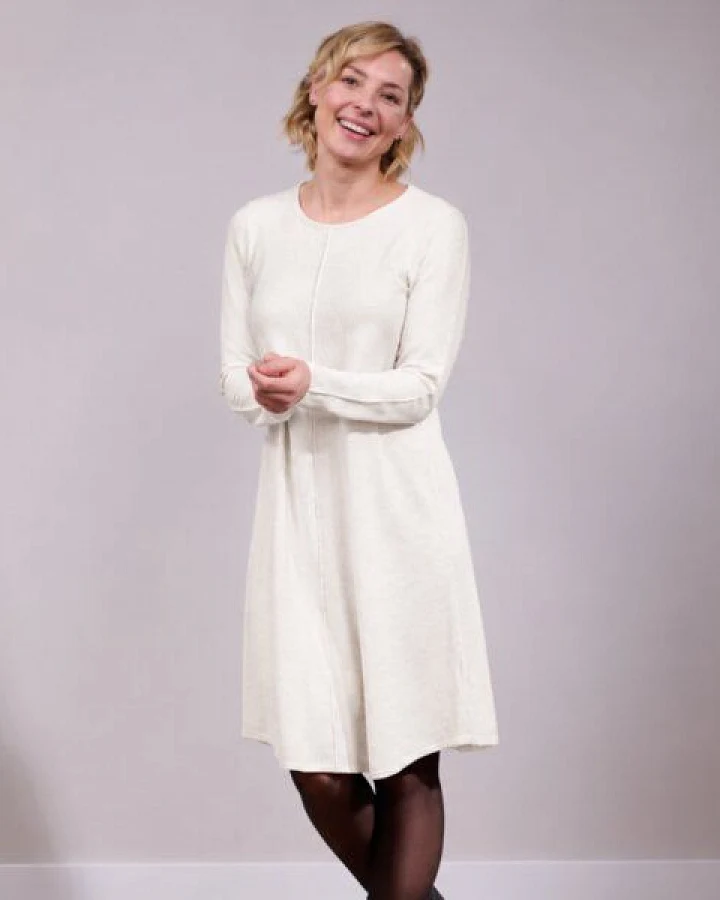 Kokon Zwo Strickkleid 100% Merinowolle (ÖKO TEX)