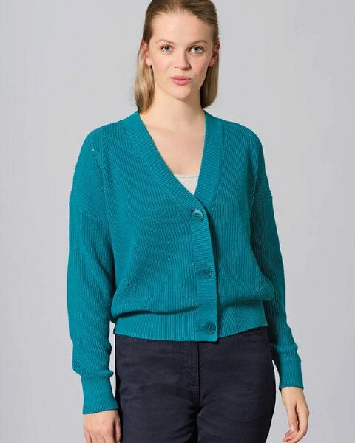 HempAge Zeitlose Strickjacke Hanf/Biobaumwolle – Ansicht 2