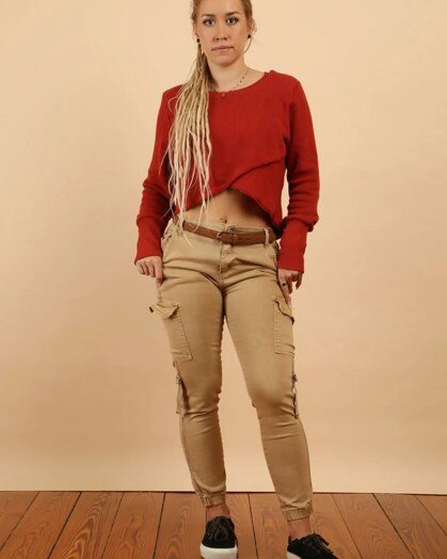 Die rote Zora Strick Kurzsweater – Ansicht 4