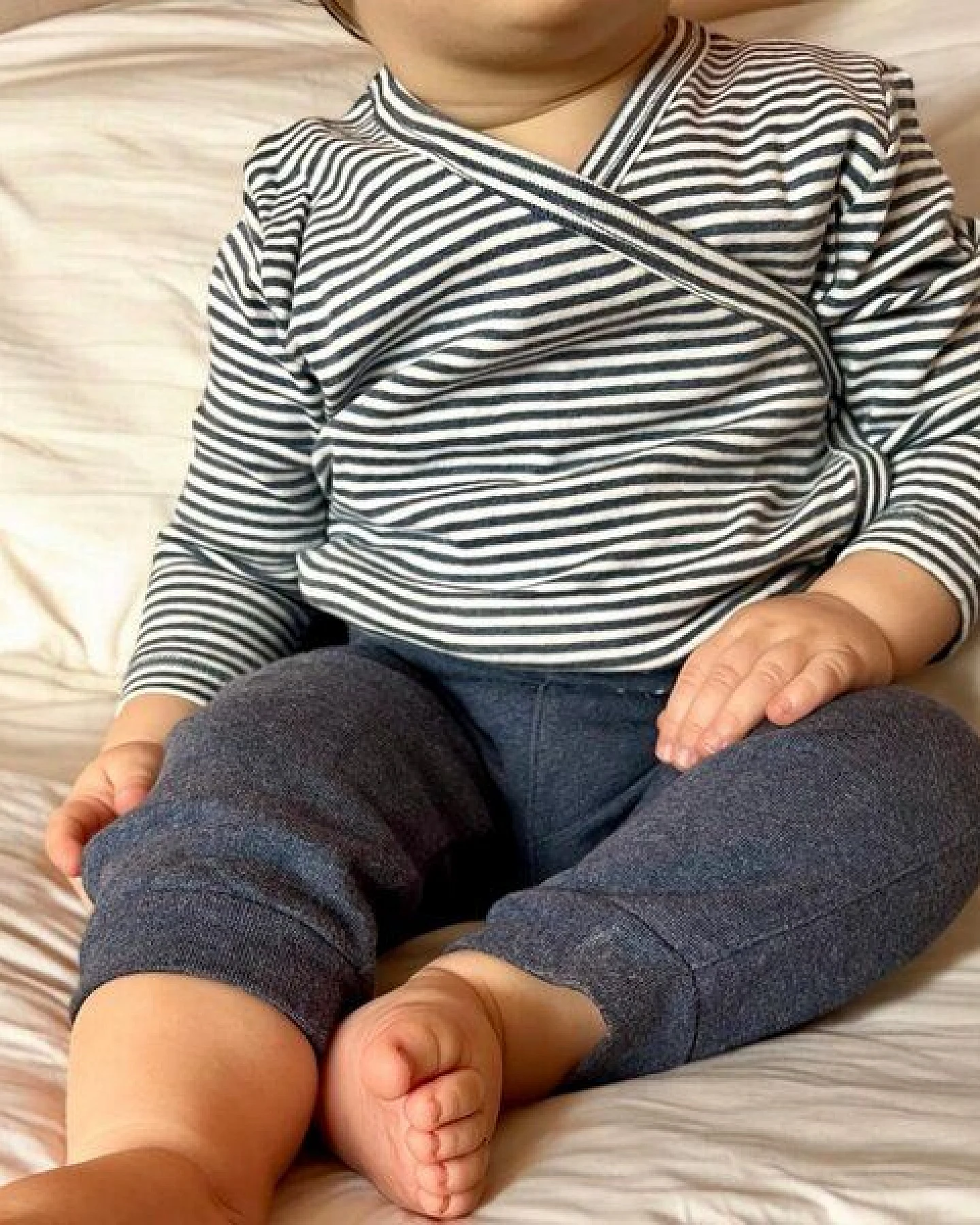 Baby Langarm Kimono Bodysuit, gestreift 'OrganicEra' aus Bio Baumwolle – Ansicht 4