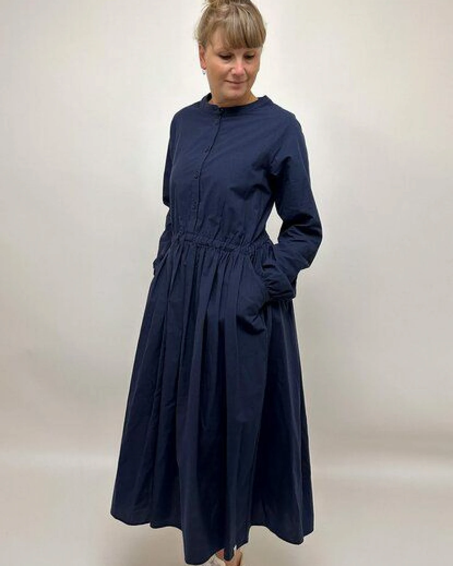 GROBUND Das Kleid Agnete - GOTS zertifiziert – Ansicht 2