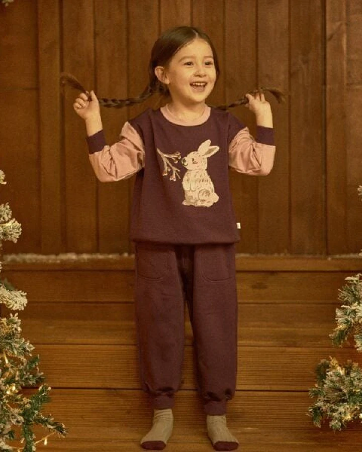 tetoi-vienna TENCEL kuscheliges Kinder Sweatshirt Hose Set "Alpenflausch Hase"