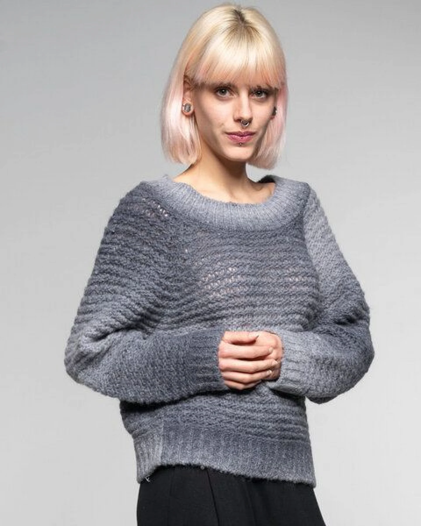 Alma & Lovis Strickpullover im Colorchange aus Alpaka-Woll-Mix – Ansicht 4