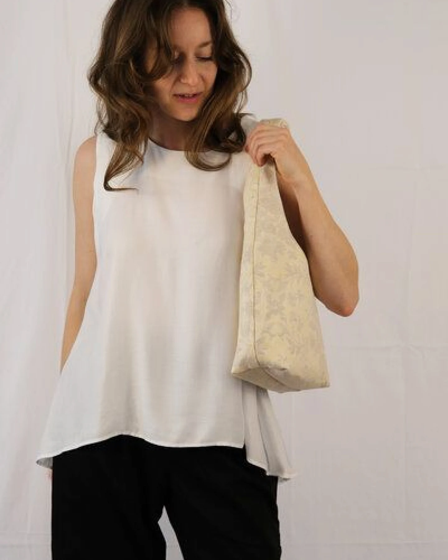 NOE Handtasche 'Flora' gelb – Ansicht 3