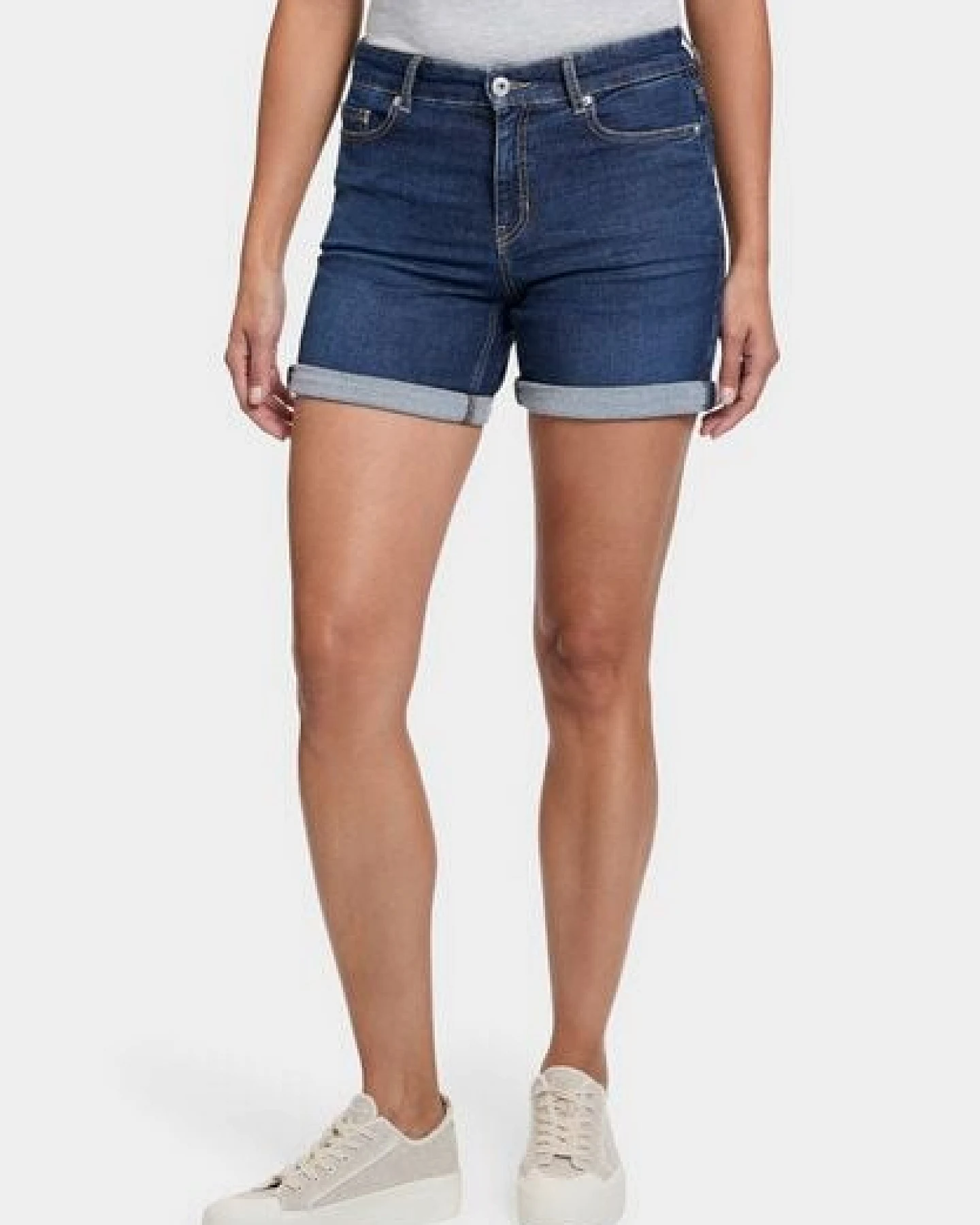 FUTURE:PEOPLE. 11:00 DENIM SHORTS - MID WAIST- Damen Jeans aus leichtem Stretch-Denim aus Bio-Baumwoll/ Tencel-Mix (31100 0 1004) – Ansicht 4