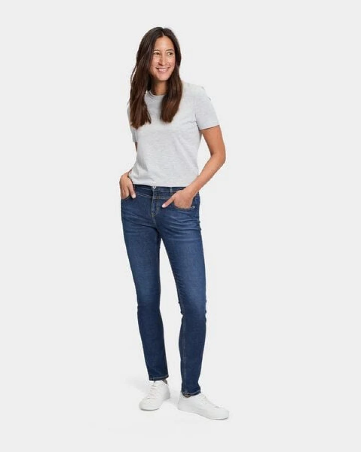 FUTURE:PEOPLE. 09:01 SLIM FIT PEOPLE - MID WAIST- Damen Jeans aus leichtem Stretch-Denim aus Bio-Baumwoll/ Tencel-Mix (30901 0 1004)