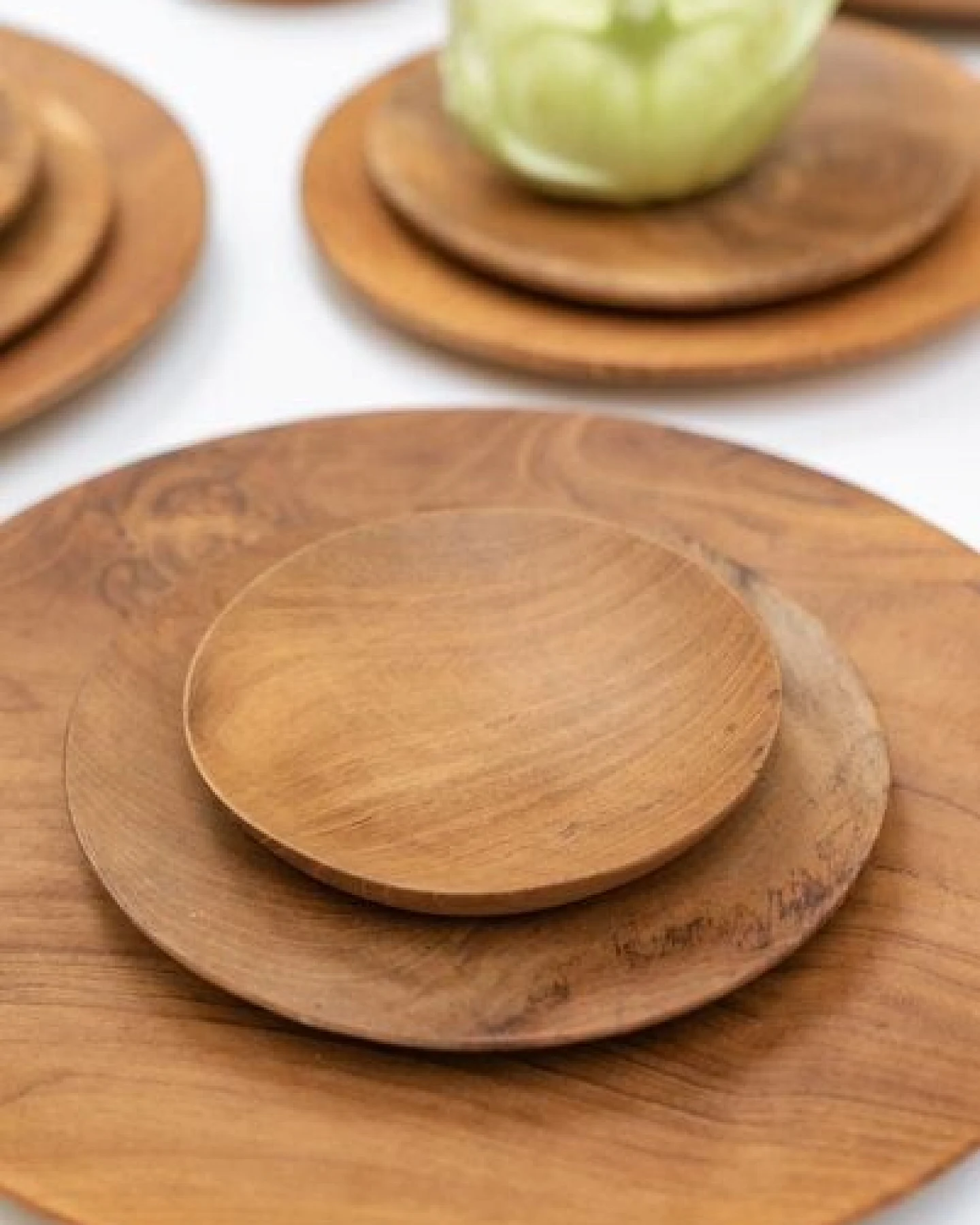 Originalhome Handgefertigte Teakholz Teller, M – zero waste, vegan & fair produziert. – Ansicht 3