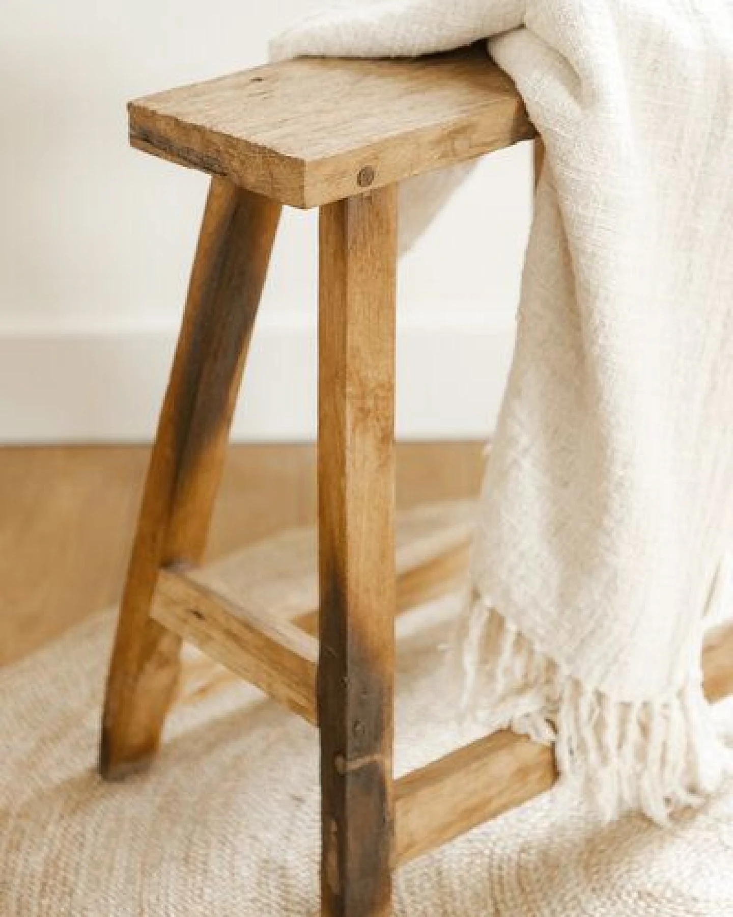 Originalhome Chinesischer Hocker aus recyceltem Holz, – Ansicht 4