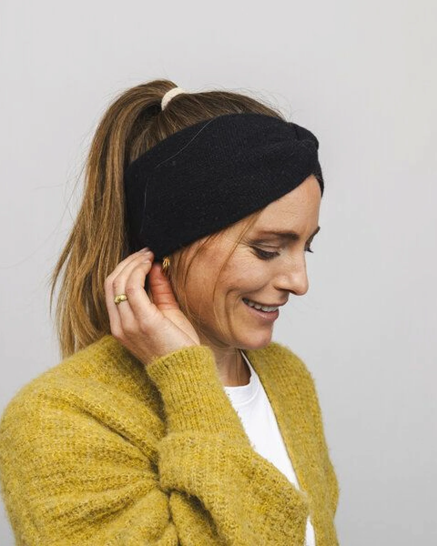 obumi STIRNBAND KNOT AUS KASCHMIR (100% RECYCLED) – Ansicht 2