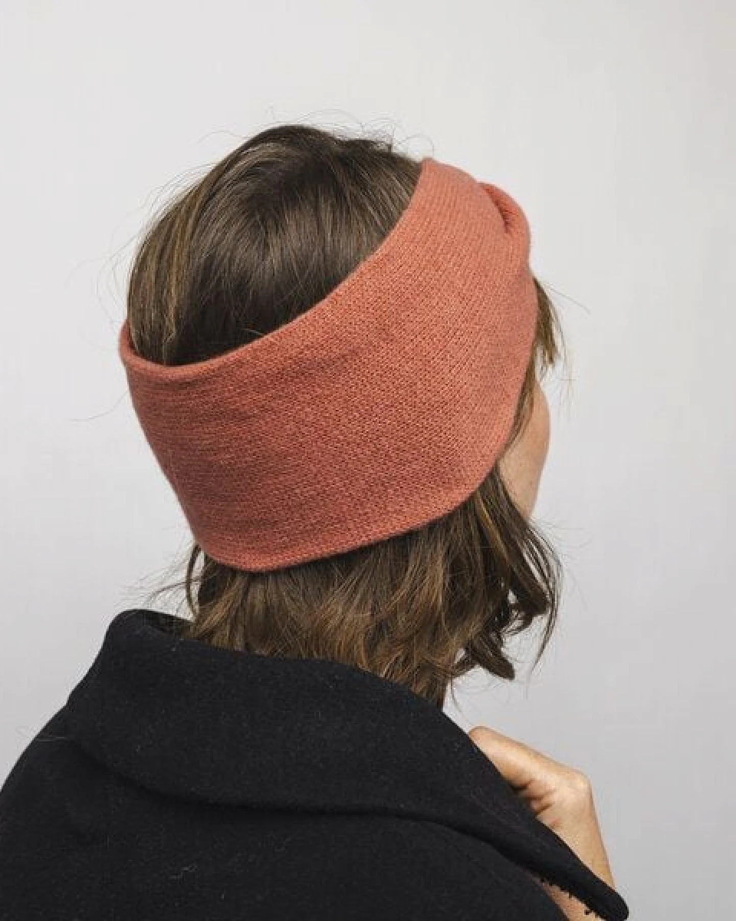 obumi STIRNBAND KNOT AUS KASCHMIR (100% RECYCLED) – Ansicht 2