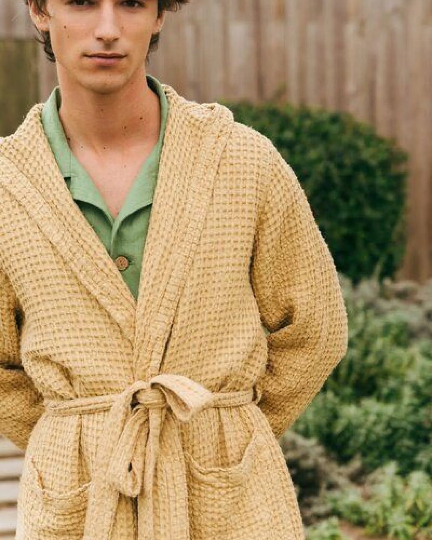 AmourLinen Wabenförmiger Bademantel für Männer – Ansicht 3
