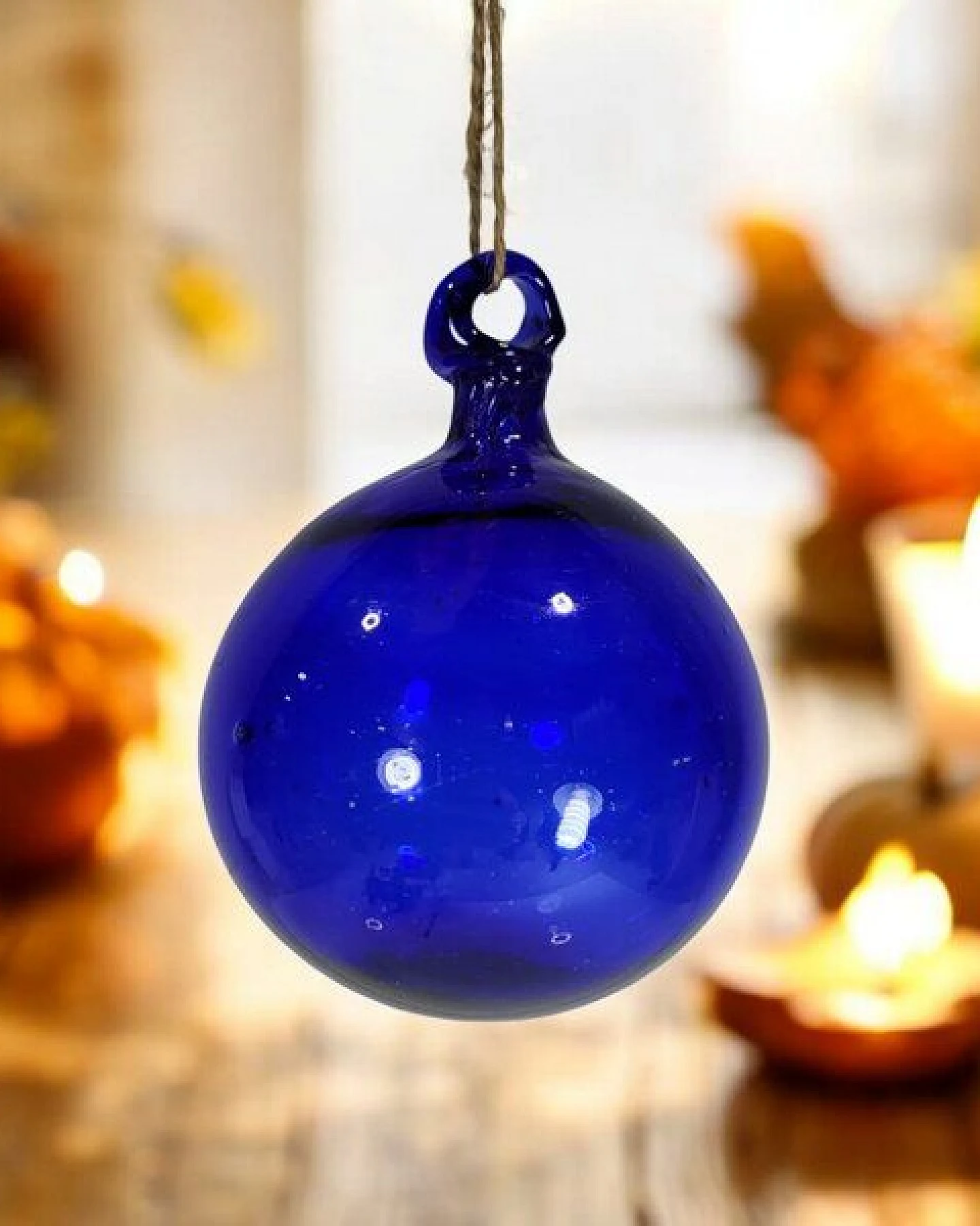 Moogoo Creative Africa Mundgeblasene Weihnachtskugel – Ansicht 2