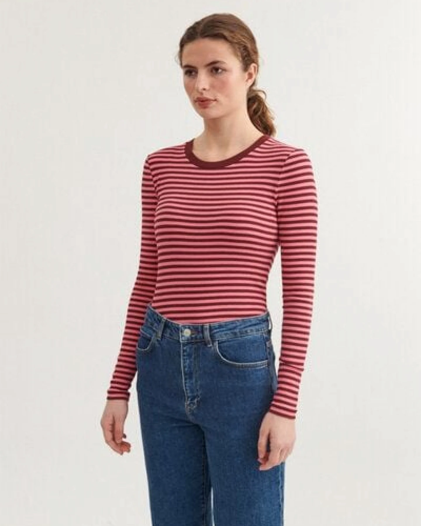 Basic Apparel LUDMILLA Langarmshirt aus Bio-Baumwolle – Ansicht 3