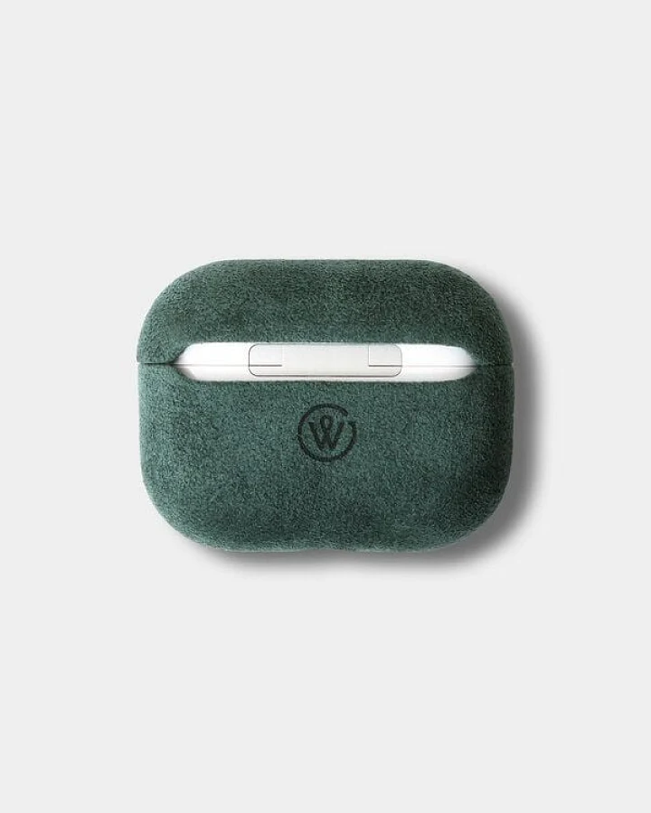 GOOD WILHELM Veganes AirPods Pro 2 Case Airpods 4 Case JACOB aus italienischem Alcantara – Edler Premium-Schutz mit Stil
