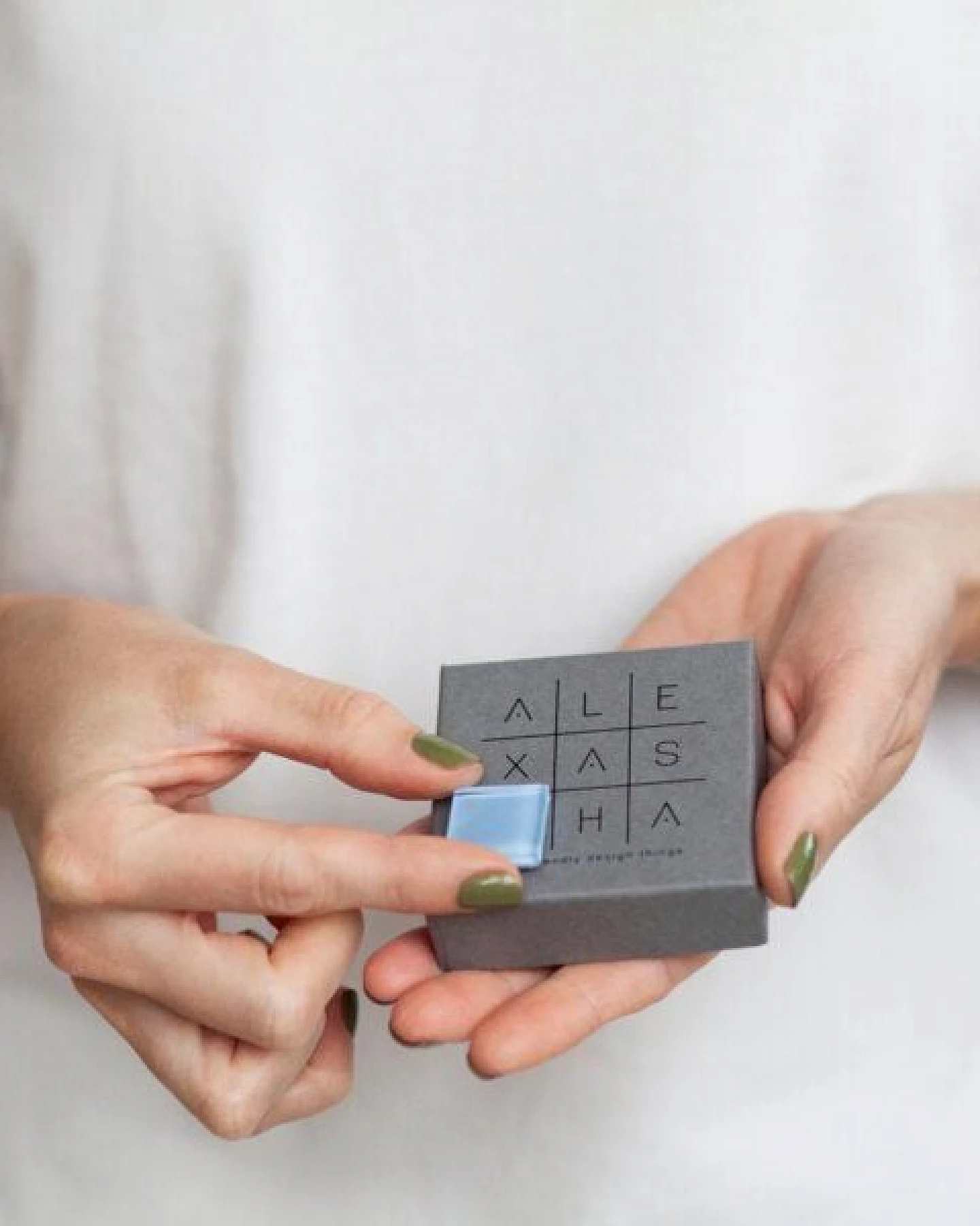 ALEXASCHA Deko Magnete aus Upcycling Glas • Set aus 9 starken Magneten • ideal zum Verschenken – Ansicht 4