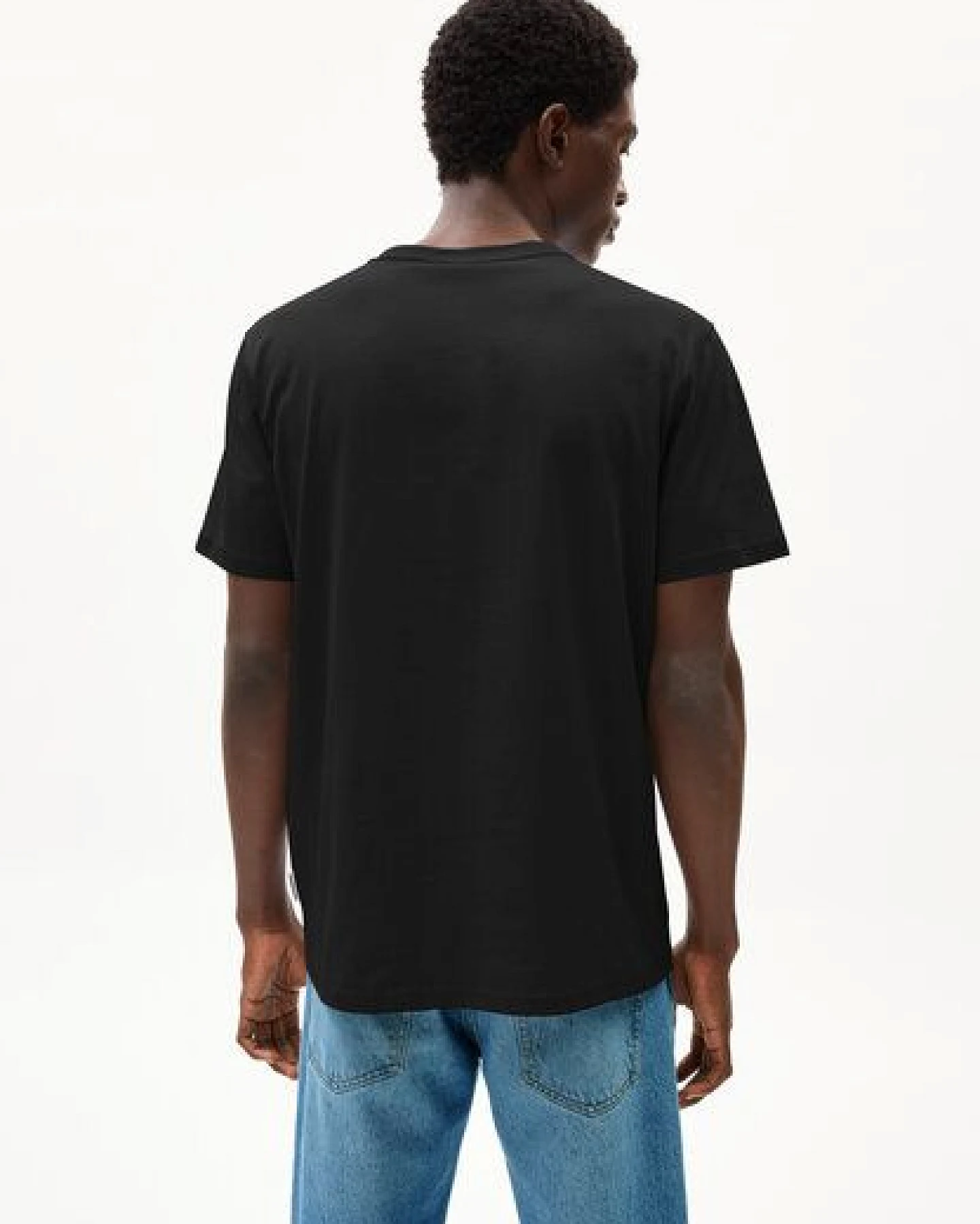 ARMEDANGELS MAARKOS POCKET Herren Midweight T-Shirt aus Bio-Baumwolle – Ansicht 2