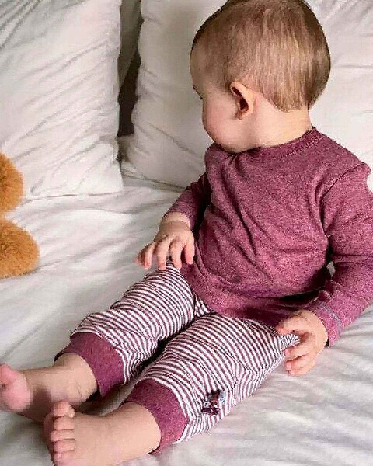 Baby-Hose mit Gummiband, gestreift 'OrganicEra' aus Bio-Baumwolle – Ansicht 2