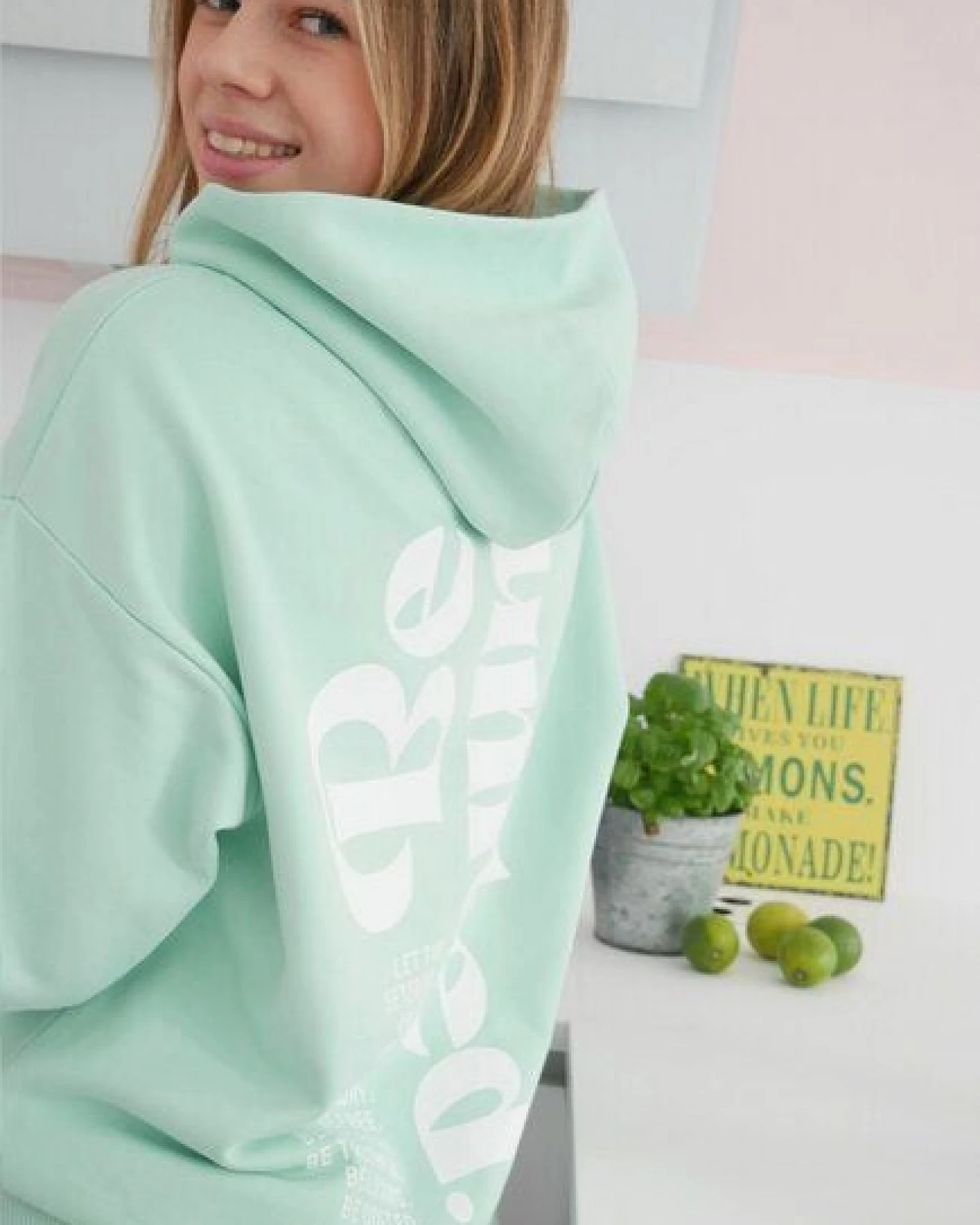 SPARKLES OF LIGHT Hoodie – Ansicht 4