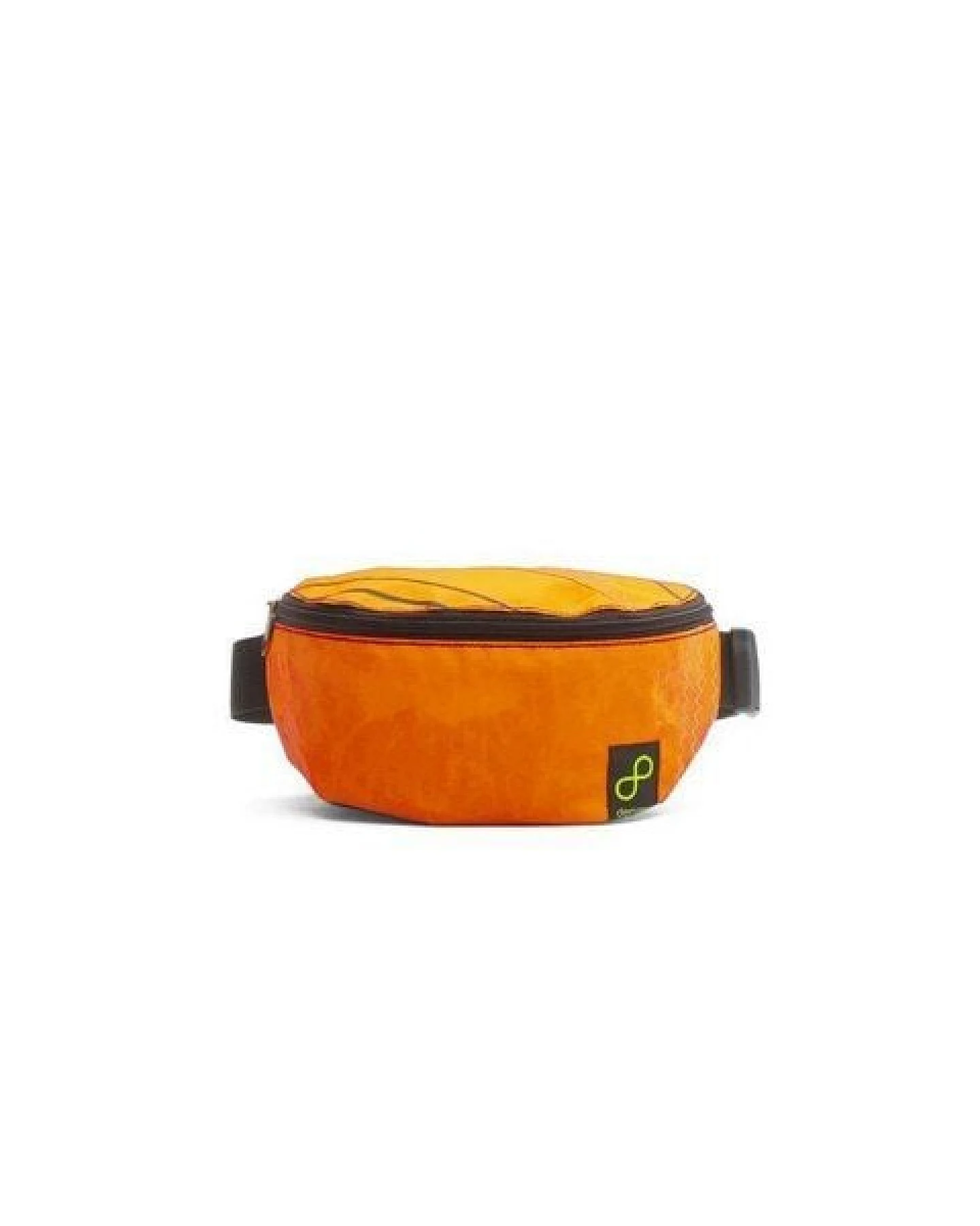 DEMANO Gürteltasche aus recycelten Kitesurf-Drachen „Mundaka“ Bauchtasche – Ansicht 3