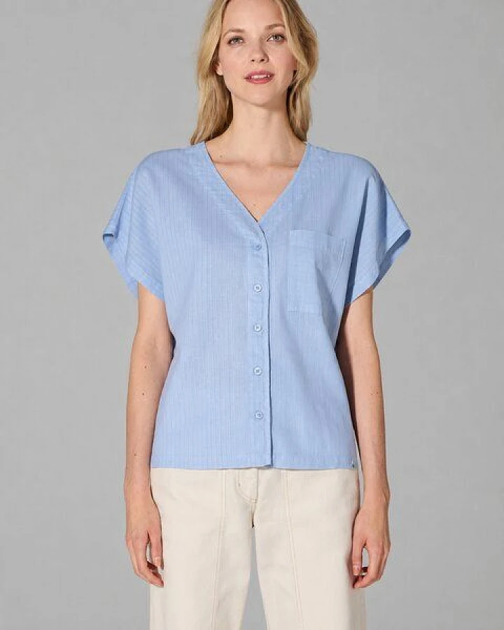 Blau