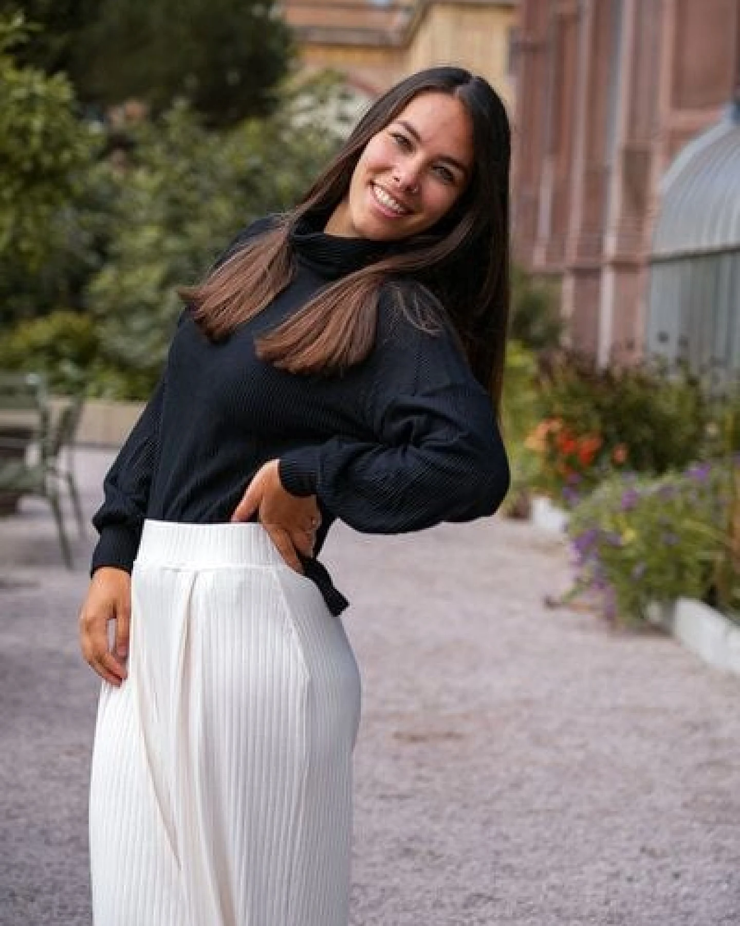 Vivien Joy Schlichter Rollkragenpullover - Aila Basic Pulli – Ansicht 4