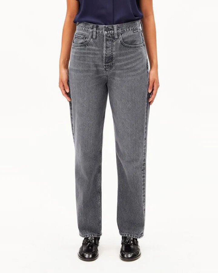 ARMEDANGELS AAIKALA Damen Straight Jeans High Waist recycelte Baumwolle