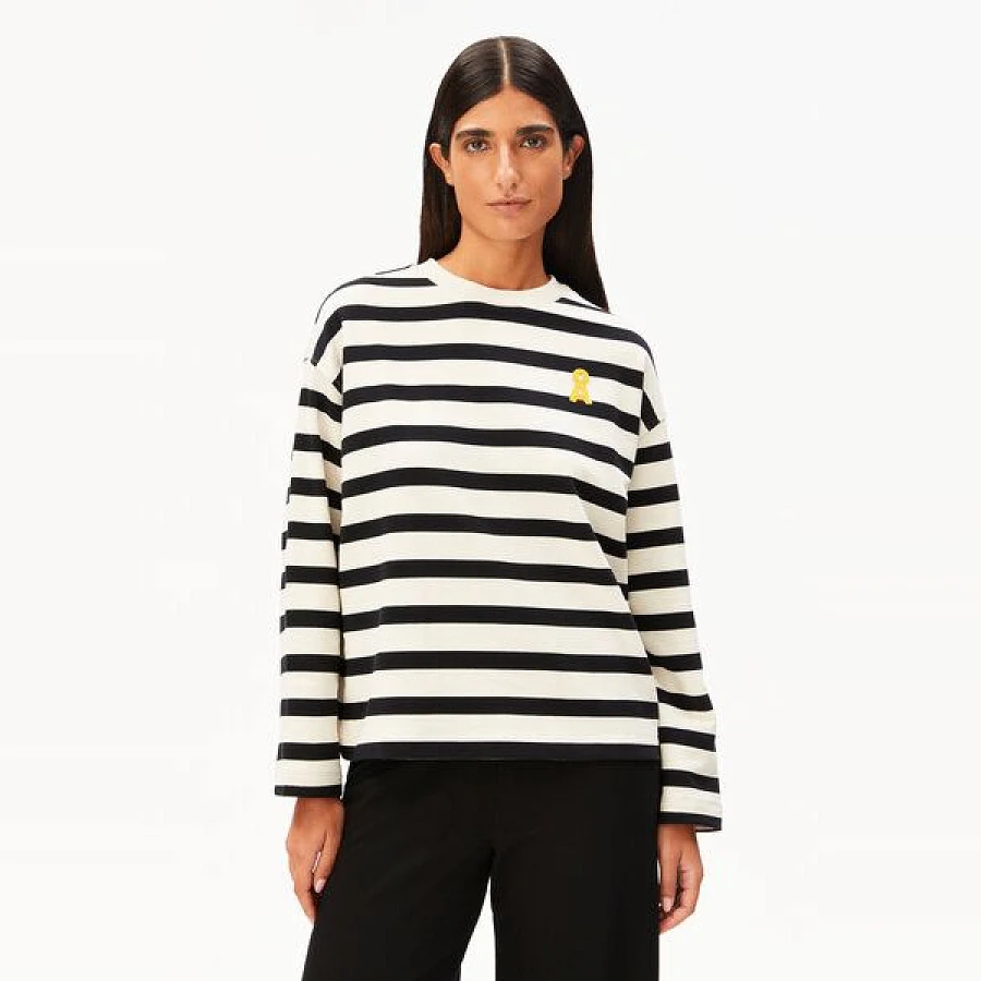 Undyed-Black