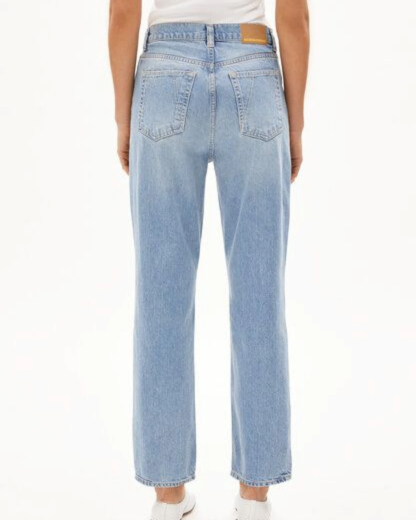 ARMEDANGELS AAIKALA Damen Straight Jeans High Waist aus recycelter Baumwolle – Ansicht 2