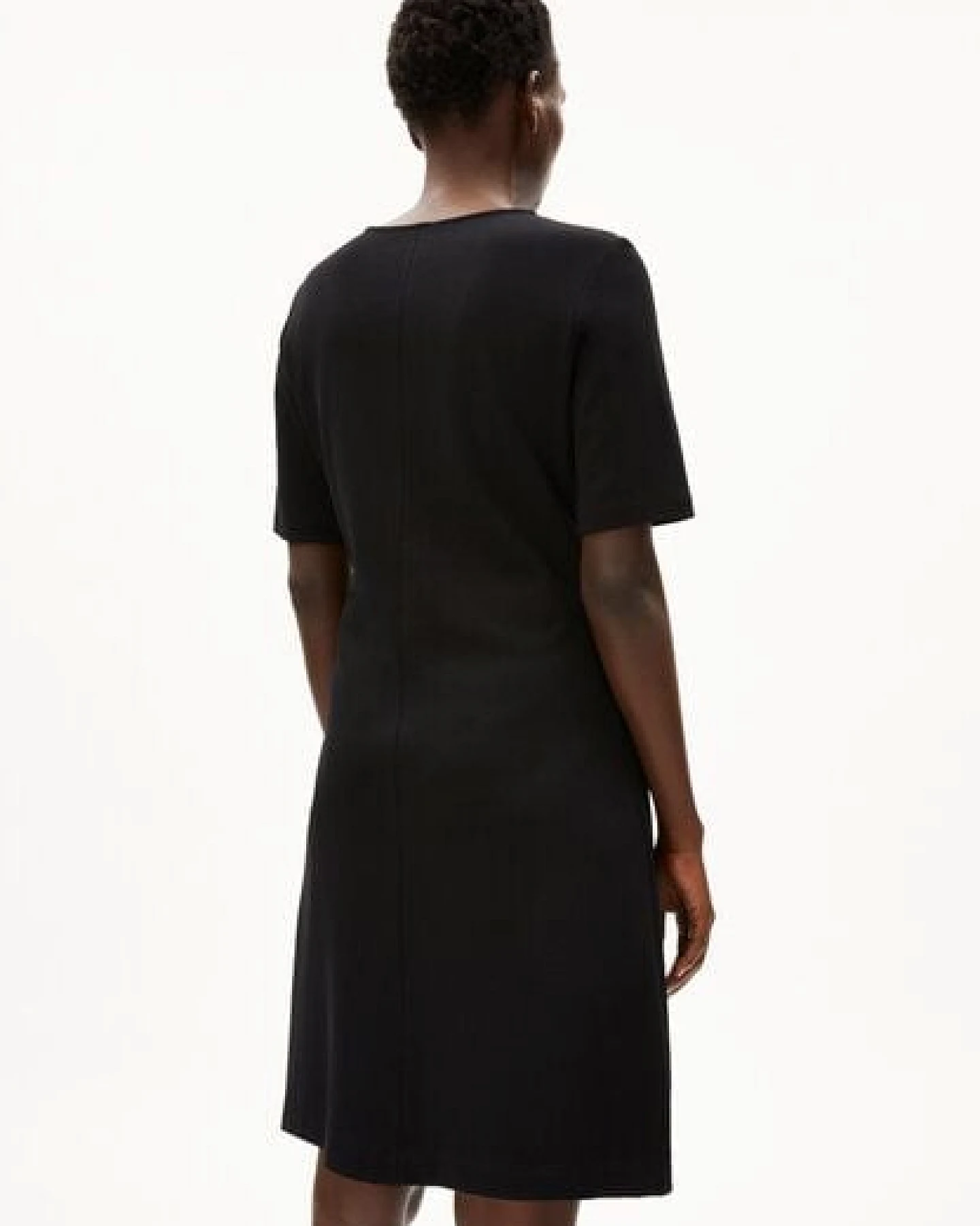 ARMEDANGELS LESJAA Damen Jerseykleid aus LENZING ECOVERO Viskose Mix – Ansicht 2