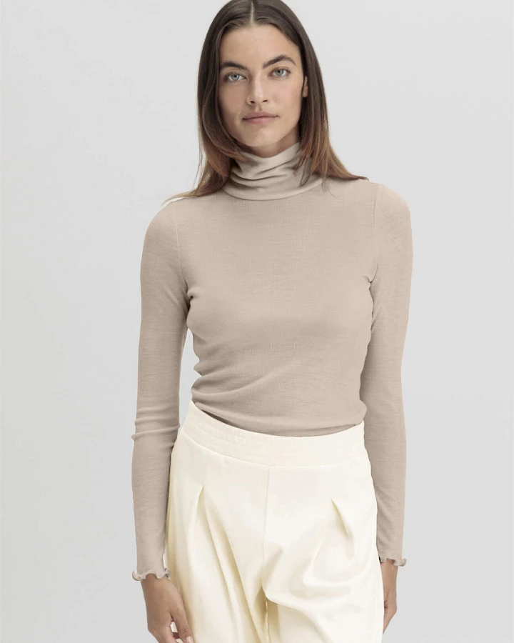 hessnatur Damen Longsleeve mit Rollkragen WARM TOUCH aus Bio-Merinowolle und TENCEL™ Lyocell - beige - Größe 34