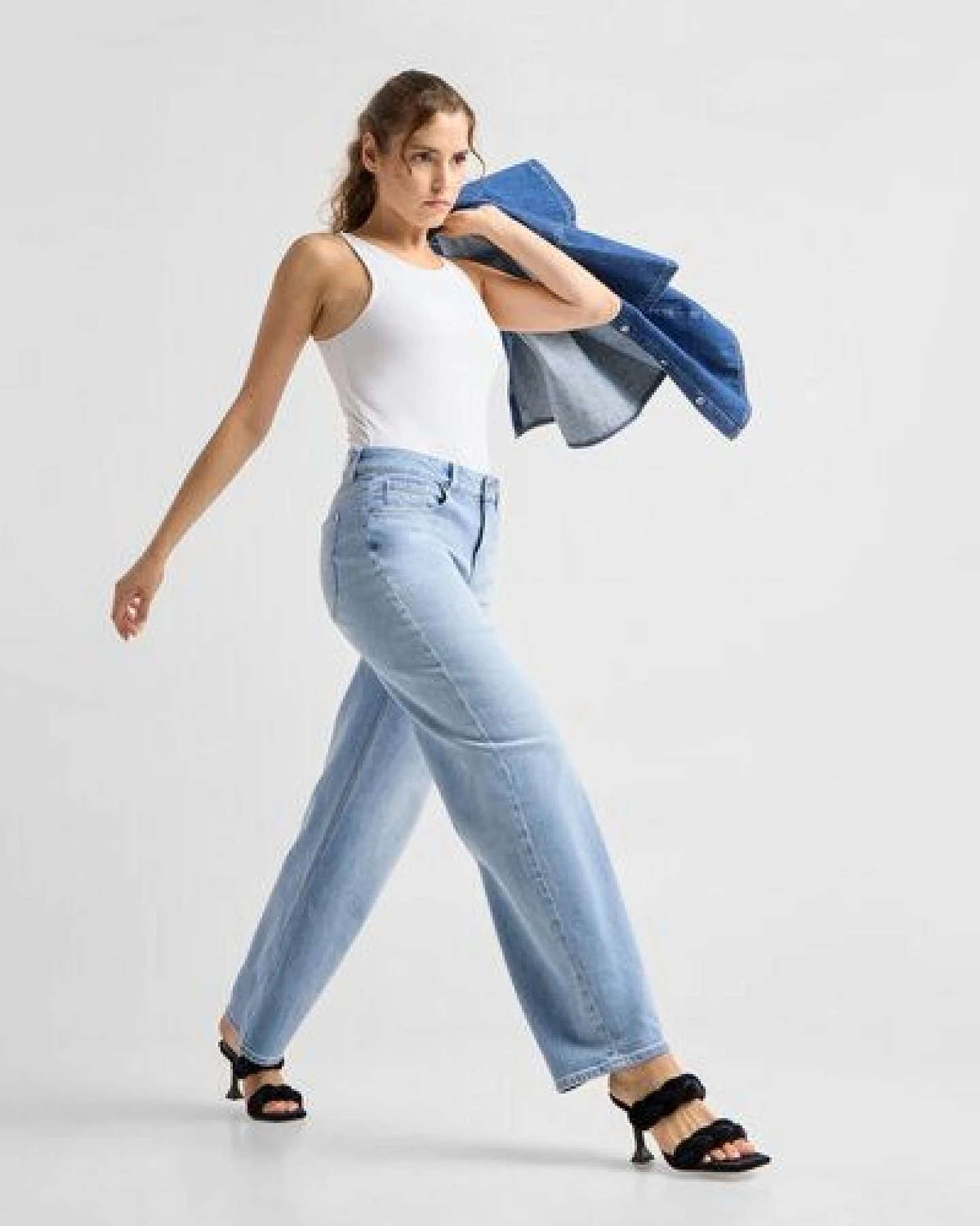 Damen Jeans ASH Barrel Leg Minimal Stretch DAWN Bio-Baumwolle – Ansicht 4