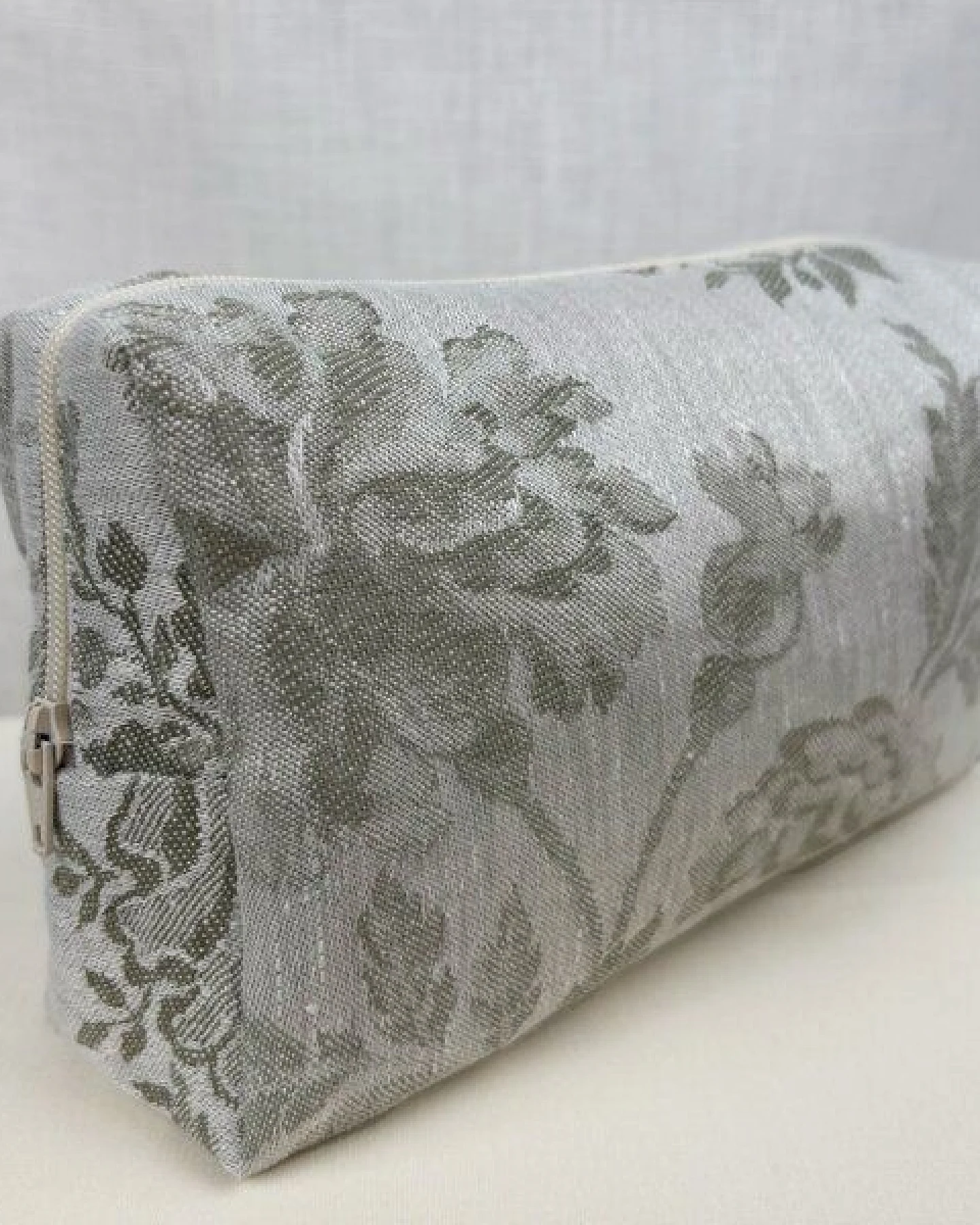 NOE Kosmetiktasche CHRYSANTHEME – Ansicht 3