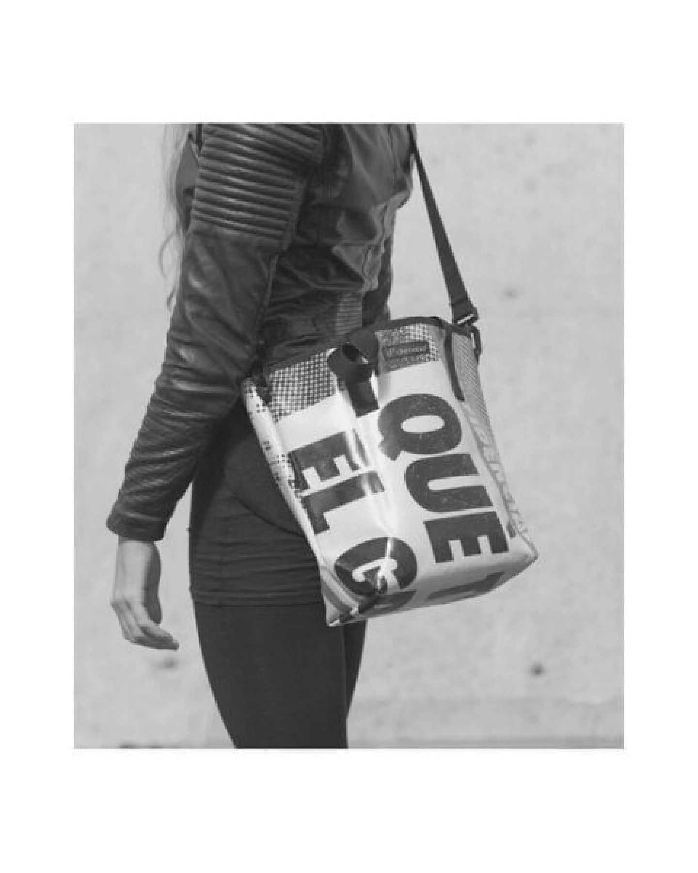 DEMANO Tote Bag Hergestellt aus Recycelten Bannern Carmen – Ansicht 4