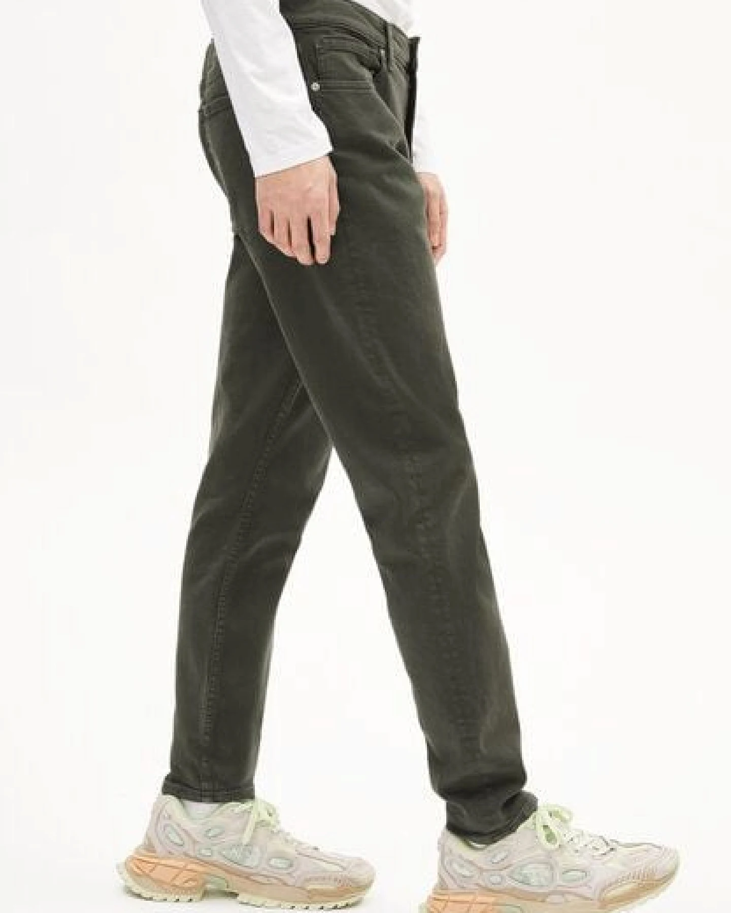 ARMEDANGELS AARJO TARPA Herren Tapered Jeans recycelter Baumwoll Mix Comfort Stretch – Ansicht 4