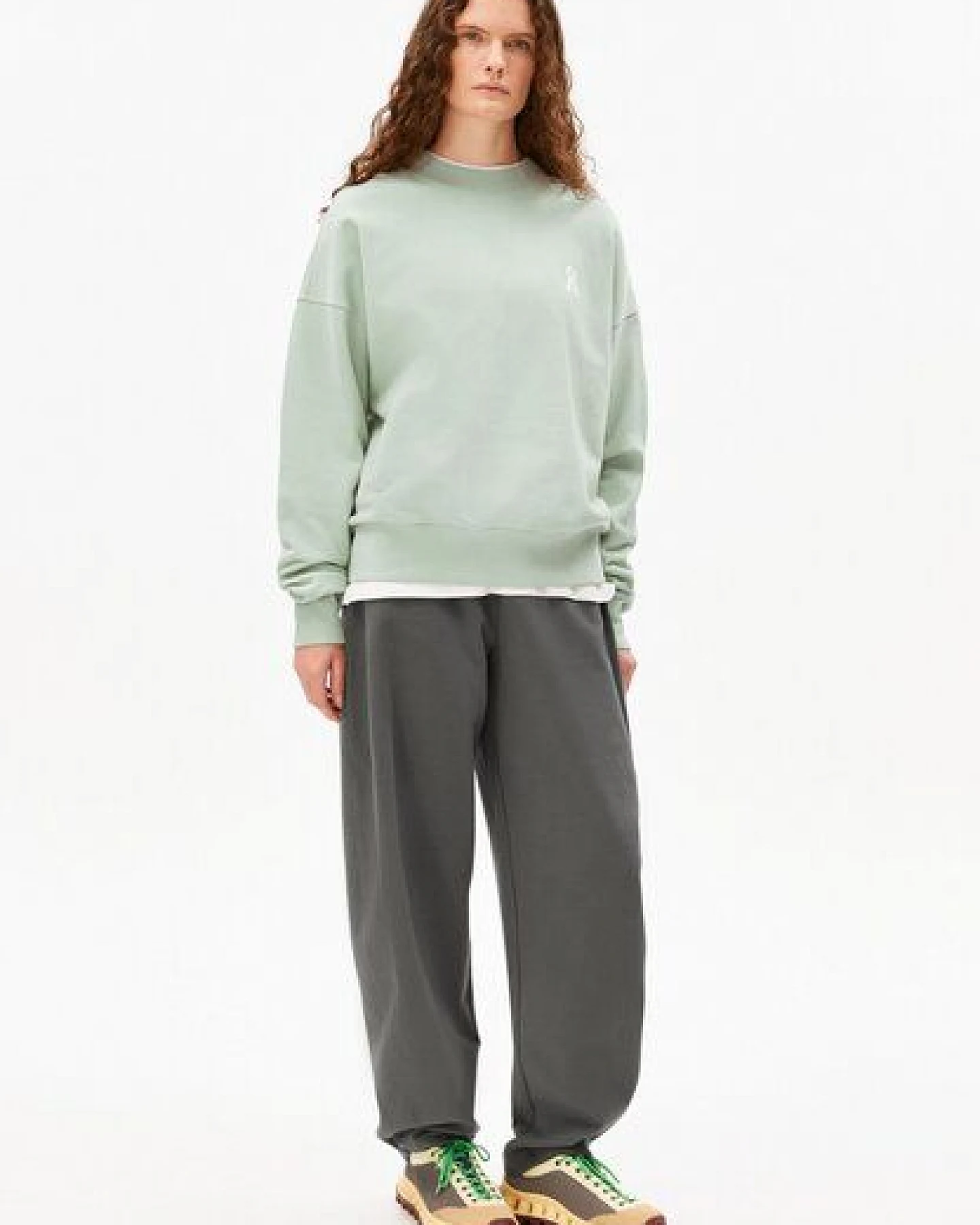 ARMEDANGELS ICONIC Å ALIZAA Damen Sweatshirt aus Bio-Baumwolle – Ansicht 4