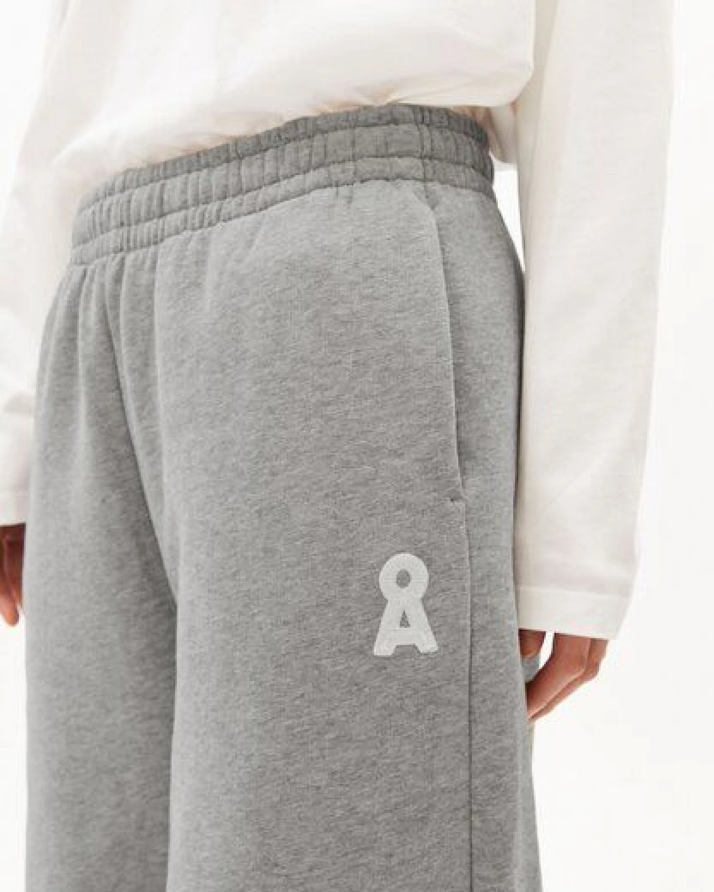 ARMEDANGELS ICONIC Å IVAARA Damen Sweathose aus Bio-Baumwolle – Ansicht 3