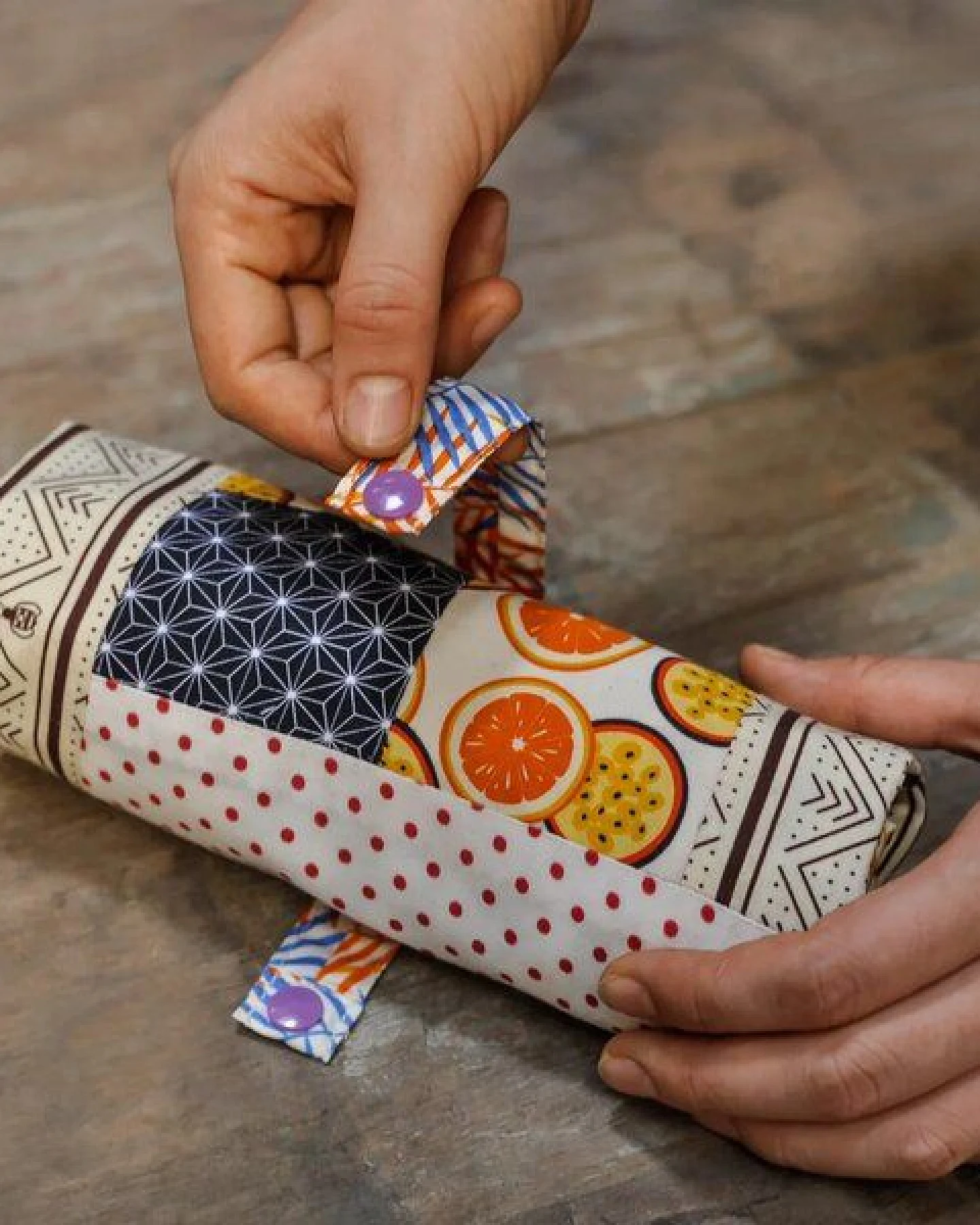 SuperBee Patchwork Tragetasche – Nachhaltigkeit in ihrer schönsten Form – Ansicht 2