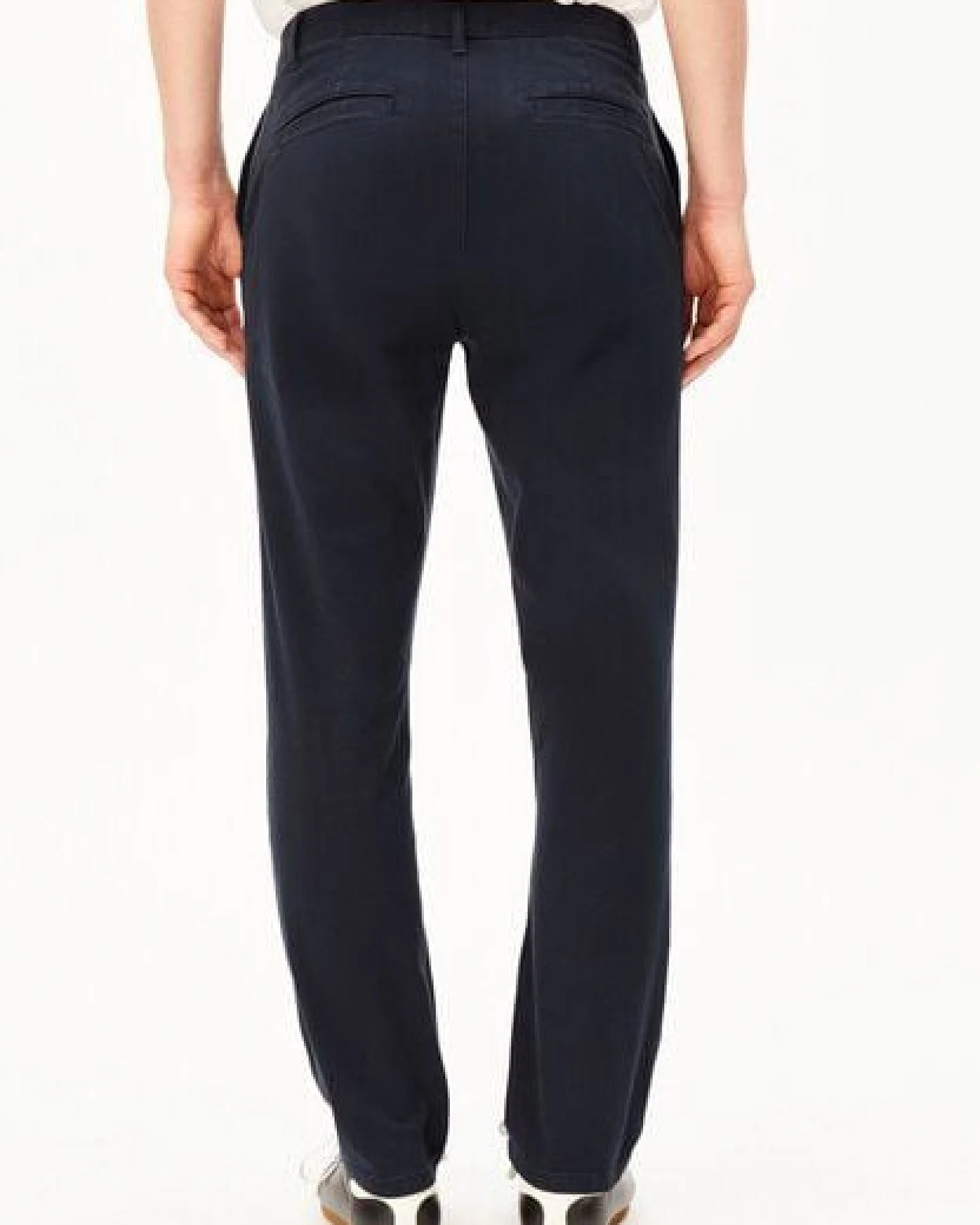ARMEDANGELS AASTER Herren Chino Hose aus Bio-Baumwoll Mix – Ansicht 2
