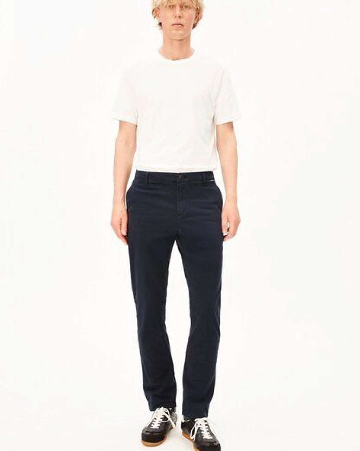 ARMEDANGELS AASTER Herren Chino Hose aus Bio-Baumwoll Mix – Ansicht 4