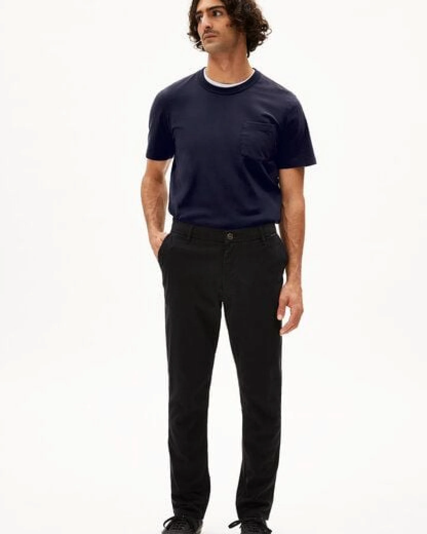 ARMEDANGELS AASTER Herren Chino Hose aus Bio-Baumwoll Mix – Ansicht 4