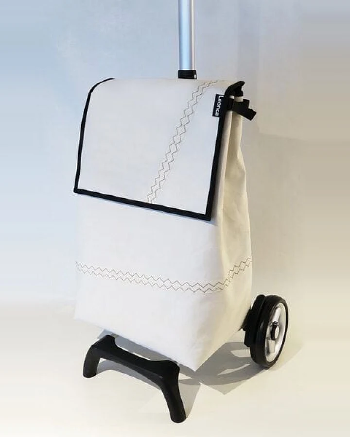 Leonca Upcycling Einkaufstrolley aus recyceltem Segel