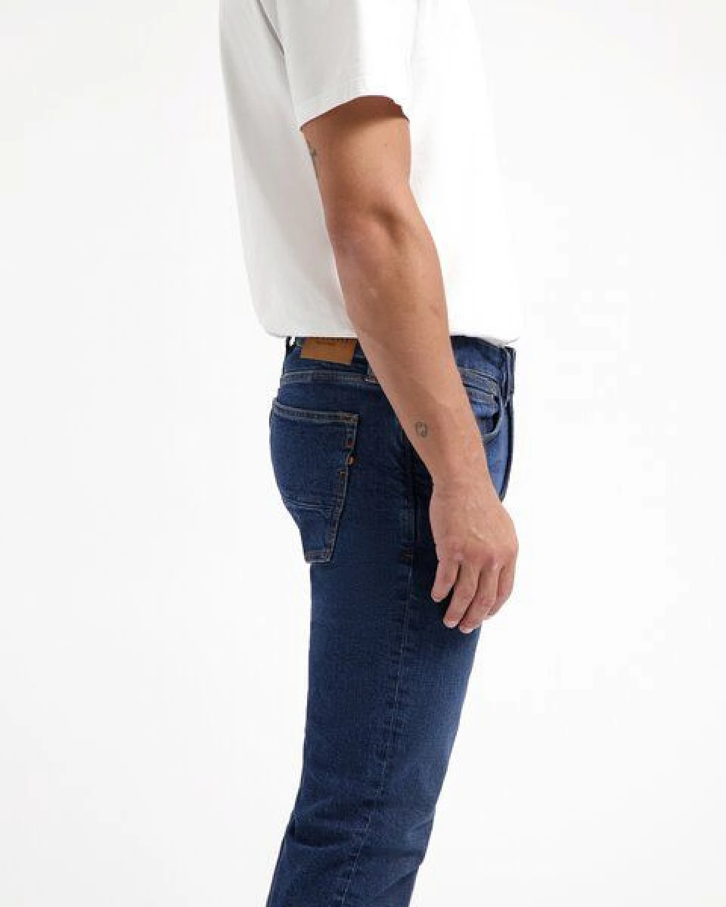 Kuyichi Herren Jeans Nick Straight mit regenerativer Baumwolle – Ansicht 3